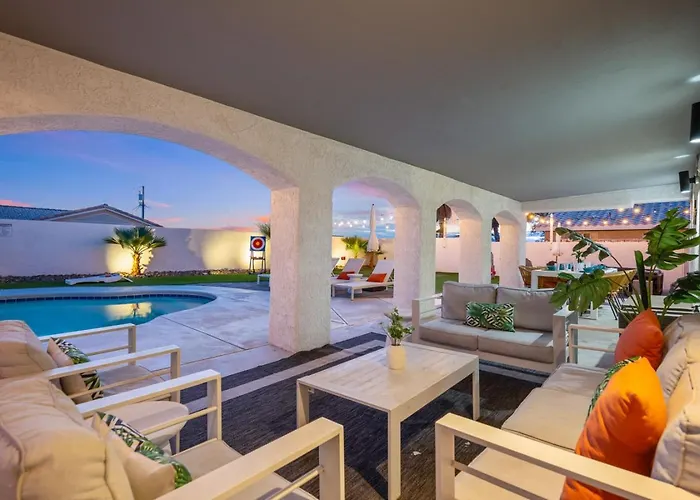 Tropical Playhouse - Pool, Spa, Golf, Game Lake Havasu City