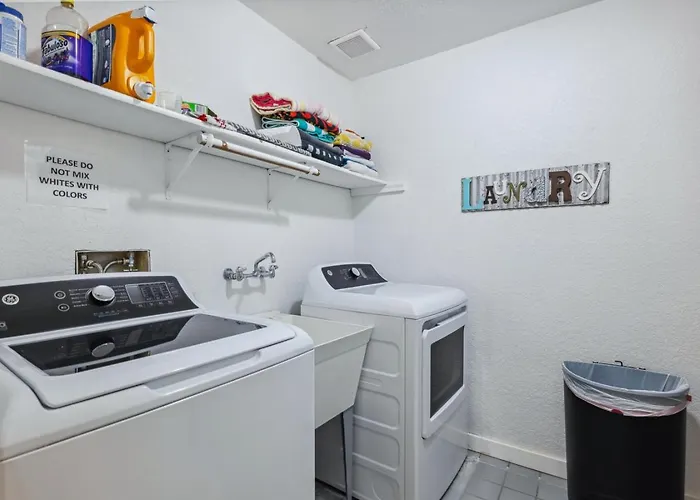Holiday home Tropical Playhouse - Pool, Spa, Golf, Game Lake Havasu City
