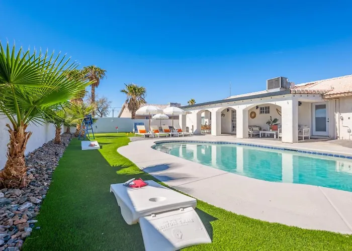Holiday home Tropical Playhouse - Pool, Spa, Golf, Game